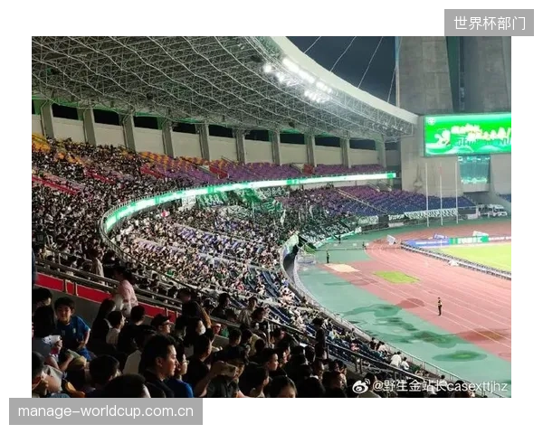 黄龙体育中心中超赛事带动周边消费，体育赛事成区域消费重要引擎